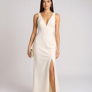 BCBGMaxAzria Winter White Plunging Neck Gown Size 6 NWOT